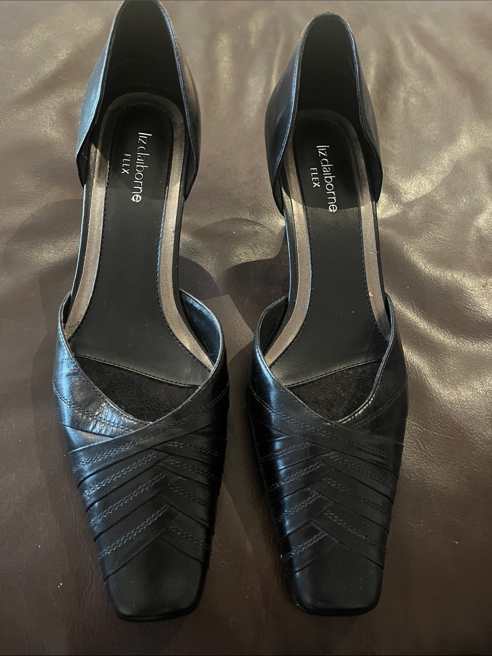 Liz Claiborne Black Leather D'Orsay Pumps